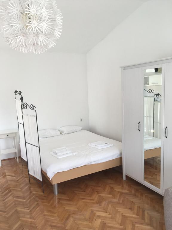 Centre Apartment Božava Exteriör bild