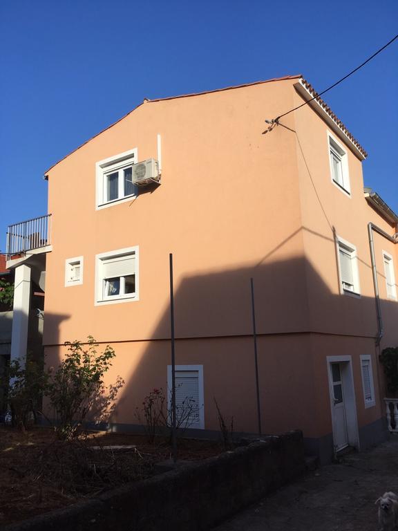 Centre Apartment Božava Exteriör bild